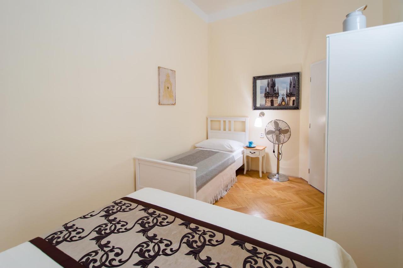 City Center Apartment Legerova Prague Exterior photo