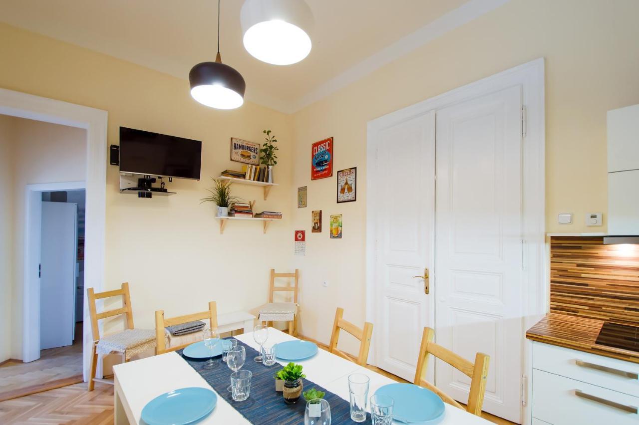 City Center Apartment Legerova Prague Exterior photo